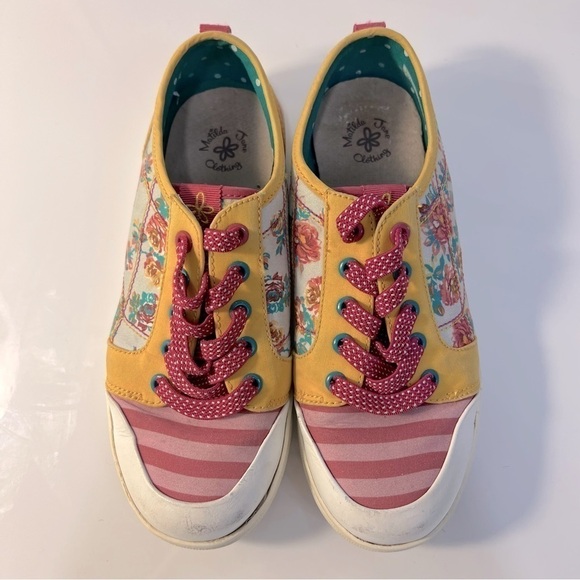 Matilda Jane floral patch sneakers - Picture 1 of 11